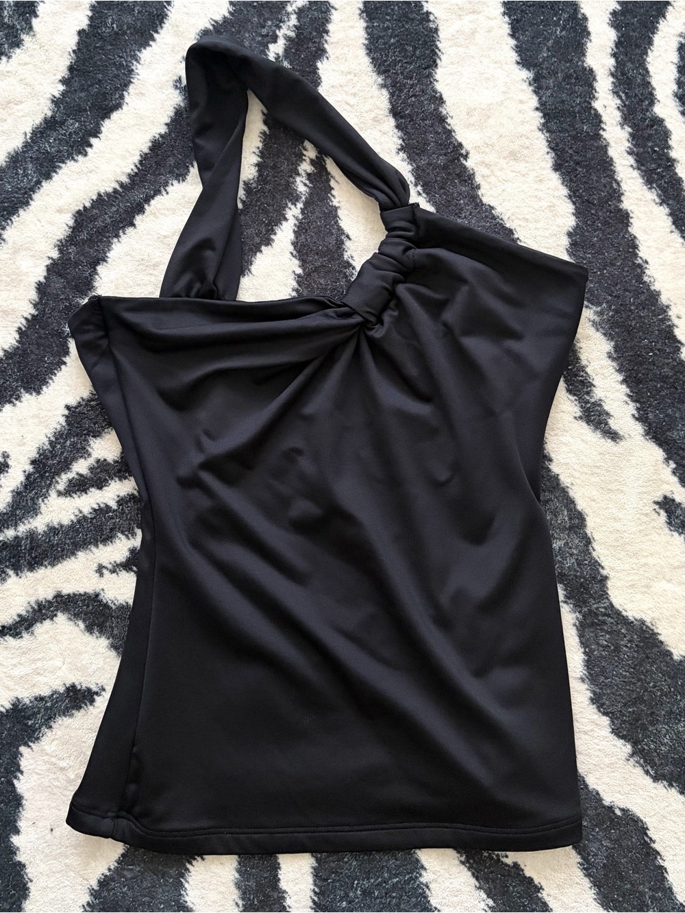 Black tie top
